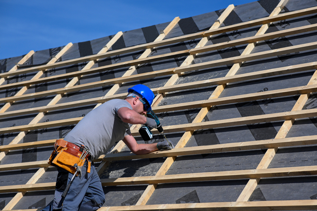 Roof underlayment installation